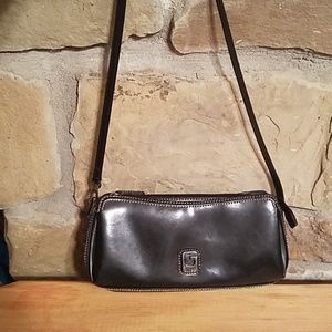 Vintage Guess purse. Small